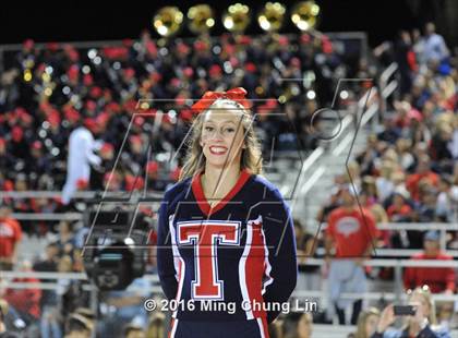 Thumbnail 3 in La Serna @ Tesoro photogallery.