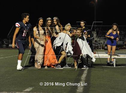 Thumbnail 3 in La Serna @ Tesoro photogallery.