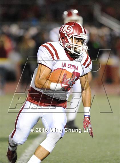Thumbnail 1 in La Serna @ Tesoro photogallery.