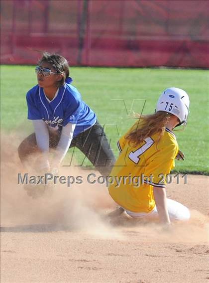 Thumbnail 2 in JV: Chandler @ Salpointe Catholic photogallery.