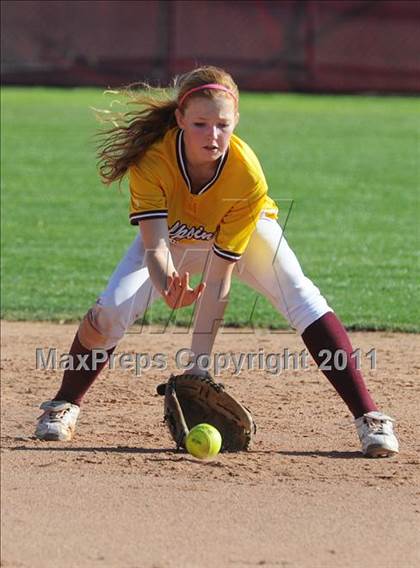 Thumbnail 3 in JV: Chandler @ Salpointe Catholic photogallery.