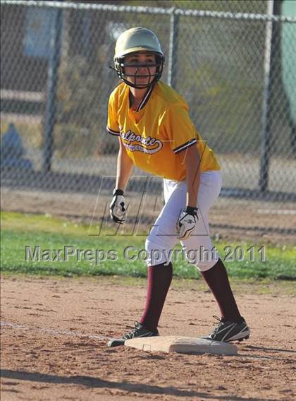 Thumbnail 3 in JV: Chandler @ Salpointe Catholic photogallery.