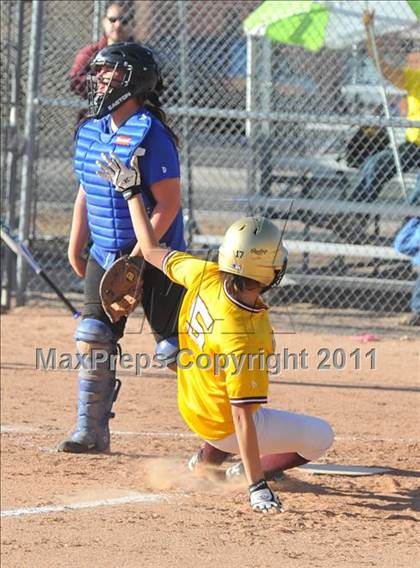 Thumbnail 3 in JV: Chandler @ Salpointe Catholic photogallery.