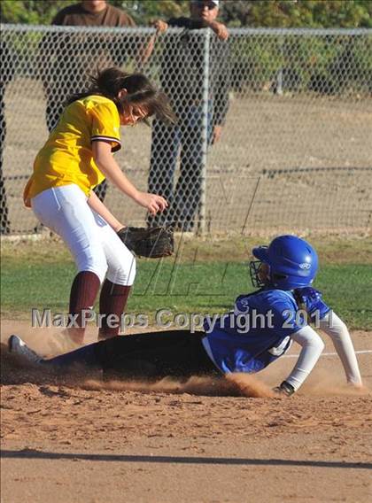 Thumbnail 2 in JV: Chandler @ Salpointe Catholic photogallery.