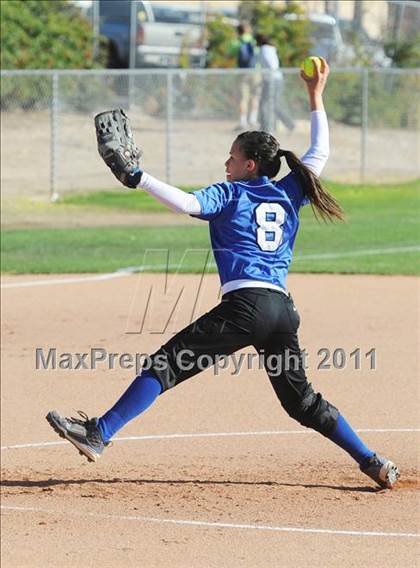 Thumbnail 3 in JV: Chandler @ Salpointe Catholic photogallery.