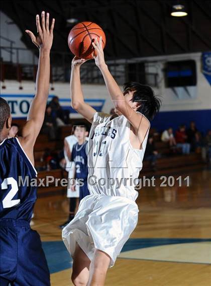 Thumbnail 3 in Maranatha vs Gabrielino (San Marino Tournament) photogallery.