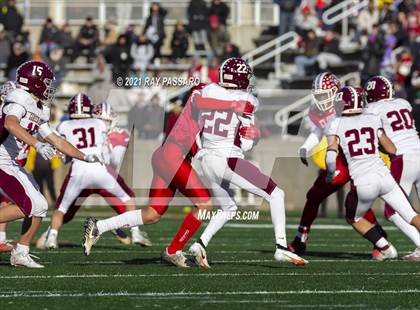 Thumbnail 1 in Garden City vs Bellport Long Island Class II Championship photogallery.