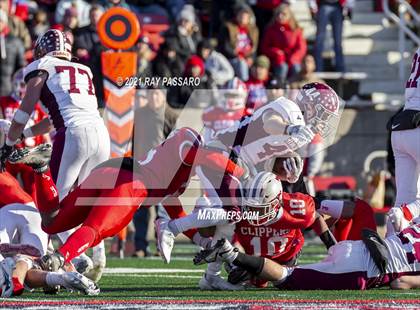 Thumbnail 3 in Garden City vs Bellport Long Island Class II Championship photogallery.