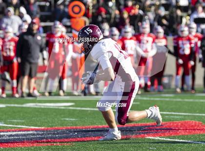 Thumbnail 2 in Garden City vs Bellport Long Island Class II Championship photogallery.