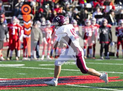 Thumbnail 1 in Garden City vs Bellport Long Island Class II Championship photogallery.