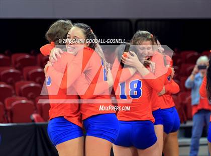 Thumbnail 2 in Marvin Ridge vs. D.H. Conley (NCHSAA 3A Final) photogallery.