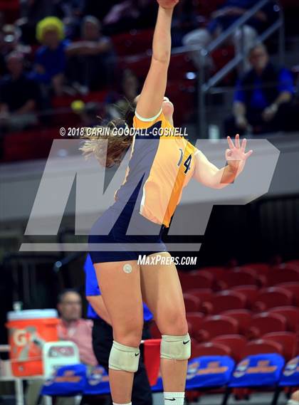 Thumbnail 2 in Marvin Ridge vs. D.H. Conley (NCHSAA 3A Final) photogallery.