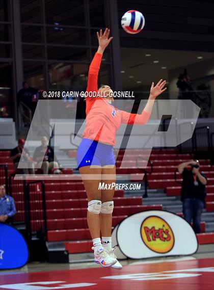 Thumbnail 2 in Marvin Ridge vs. D.H. Conley (NCHSAA 3A Final) photogallery.
