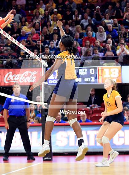 Thumbnail 3 in Marvin Ridge vs. D.H. Conley (NCHSAA 3A Final) photogallery.