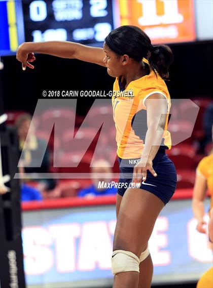 Thumbnail 1 in Marvin Ridge vs. D.H. Conley (NCHSAA 3A Final) photogallery.