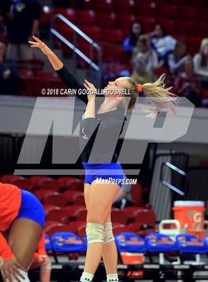Thumbnail 2 in Marvin Ridge vs. D.H. Conley (NCHSAA 3A Final) photogallery.