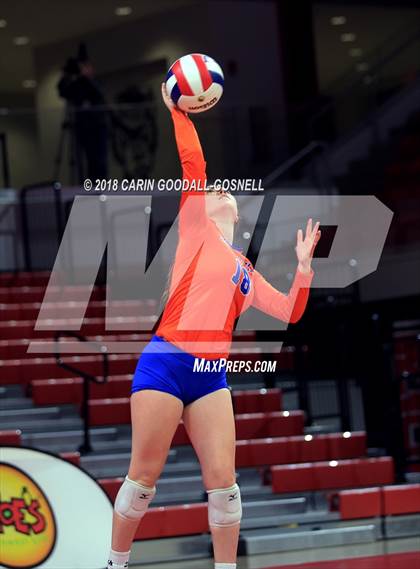 Thumbnail 2 in Marvin Ridge vs. D.H. Conley (NCHSAA 3A Final) photogallery.