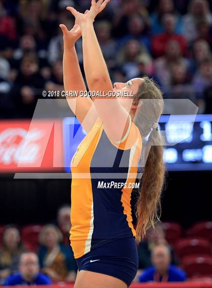 Thumbnail 2 in Marvin Ridge vs. D.H. Conley (NCHSAA 3A Final) photogallery.