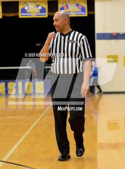 Thumbnail 2 in JV: Madison Prep Academy @ East Ascension photogallery.