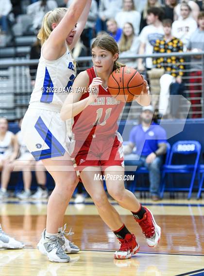 Thumbnail 1 in Decatur vs Glen Rose (UIL 4A Area Playoff) photogallery.