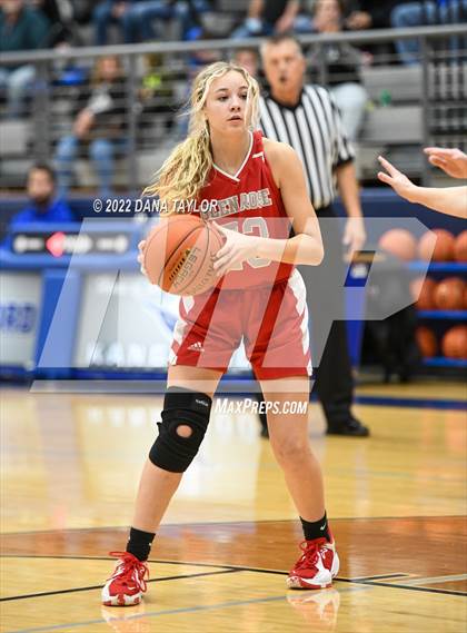 Thumbnail 3 in Decatur vs Glen Rose (UIL 4A Area Playoff) photogallery.