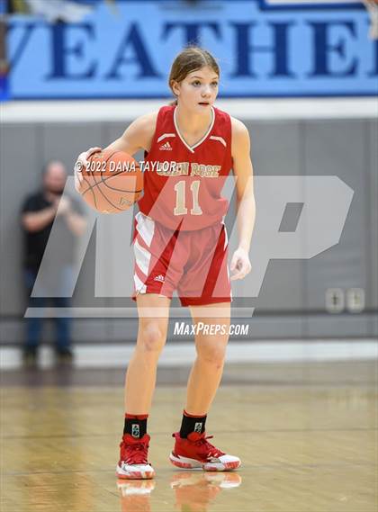Thumbnail 3 in Decatur vs Glen Rose (UIL 4A Area Playoff) photogallery.