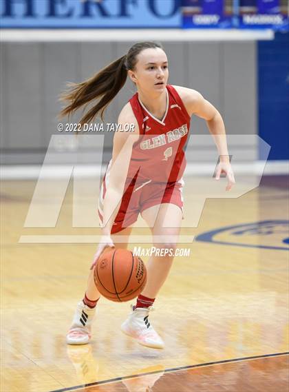 Thumbnail 2 in Decatur vs Glen Rose (UIL 4A Area Playoff) photogallery.