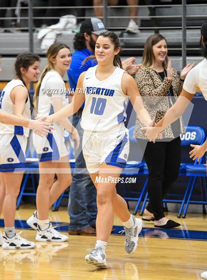 Thumbnail 1 in Decatur vs Glen Rose (UIL 4A Area Playoff) photogallery.