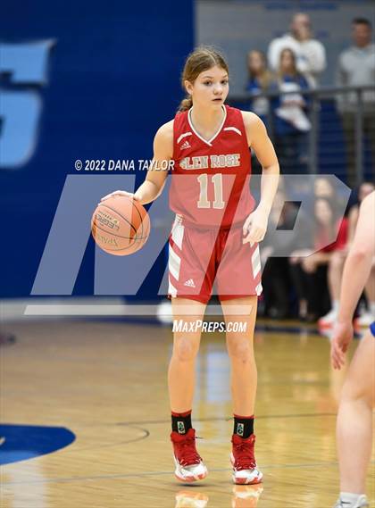 Thumbnail 2 in Decatur vs Glen Rose (UIL 4A Area Playoff) photogallery.