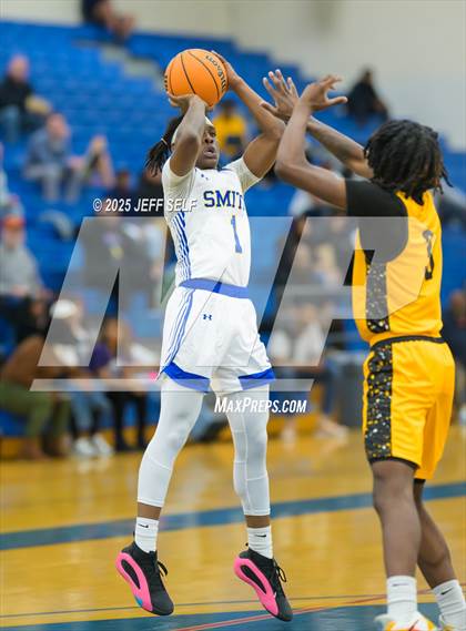 Thumbnail 3 in Highland Springs @ Oscar Smith photogallery.