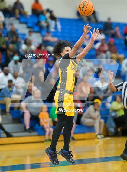 Thumbnail 2 in Highland Springs @ Oscar Smith photogallery.
