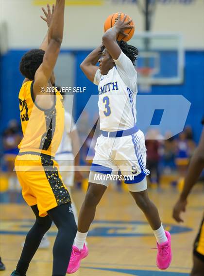 Thumbnail 2 in Highland Springs @ Oscar Smith photogallery.
