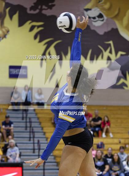 Thumbnail 1 in Fort Wayne Blackhawk Christian @ Leo photogallery.