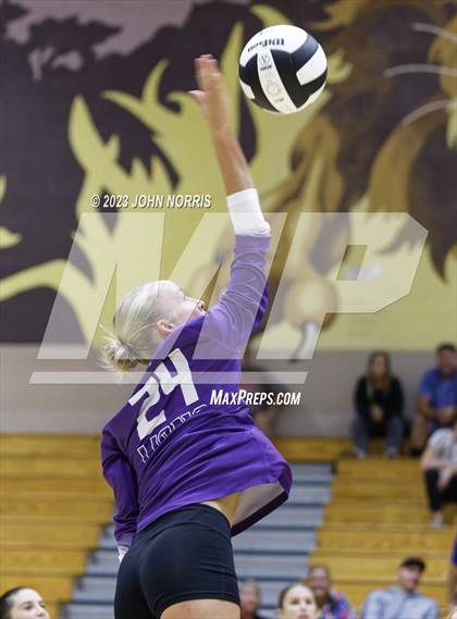 Thumbnail 1 in Fort Wayne Blackhawk Christian @ Leo photogallery.