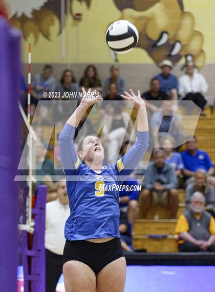 Thumbnail 1 in Fort Wayne Blackhawk Christian @ Leo photogallery.