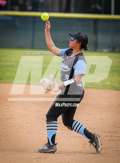 Thumbnail 3 in Carson vs San Juan Hills (Cypress Tournament) photogallery.