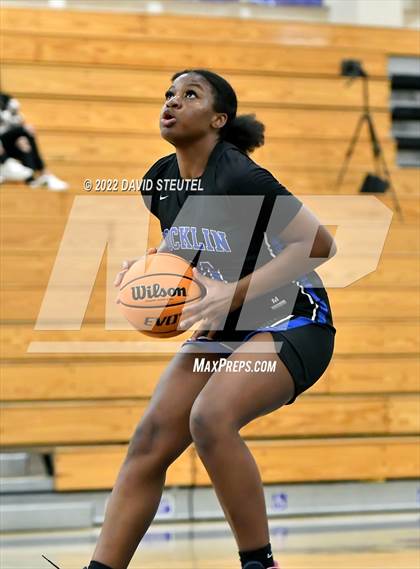 Thumbnail 1 in Rocklin vs. Nevada Union (Trojan Toss Up) photogallery.