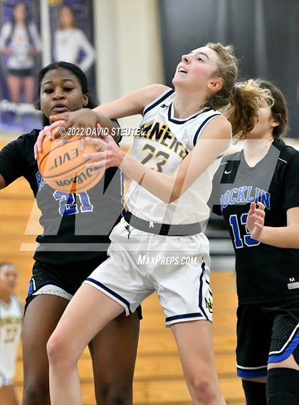 Thumbnail 1 in Rocklin vs. Nevada Union (Trojan Toss Up) photogallery.