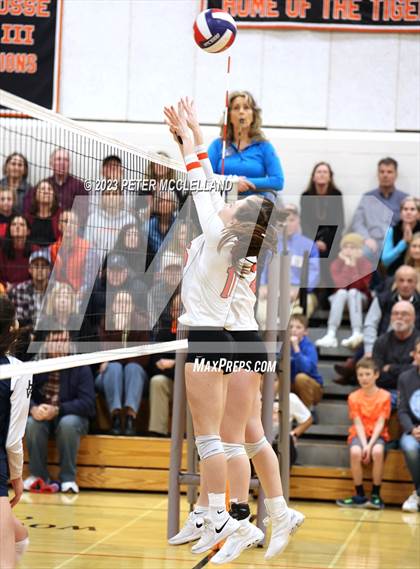 Thumbnail 2 in Hamilton-Wenham Regional @ Ipswich (MIAA Division 4 Quarterfinal) photogallery.