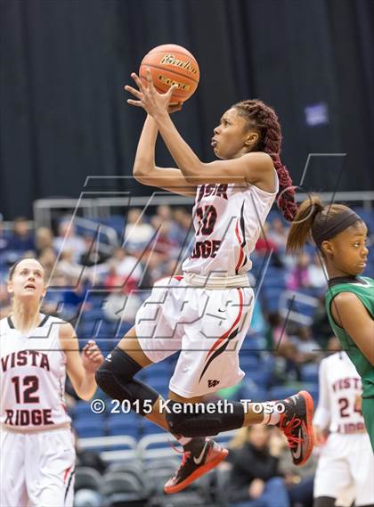 Thumbnail 2 in Vista Ridge vs. Adams (UIL 5A Semifinal) photogallery.