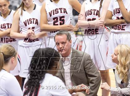 Thumbnail 2 in Vista Ridge vs. Adams (UIL 5A Semifinal) photogallery.