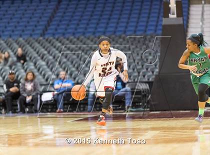 Thumbnail 1 in Vista Ridge vs. Adams (UIL 5A Semifinal) photogallery.
