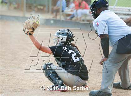 Thumbnail 3 in Norte Vista vs San Gorgonio photogallery.