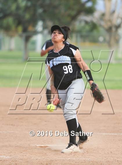 Thumbnail 3 in Norte Vista vs San Gorgonio photogallery.