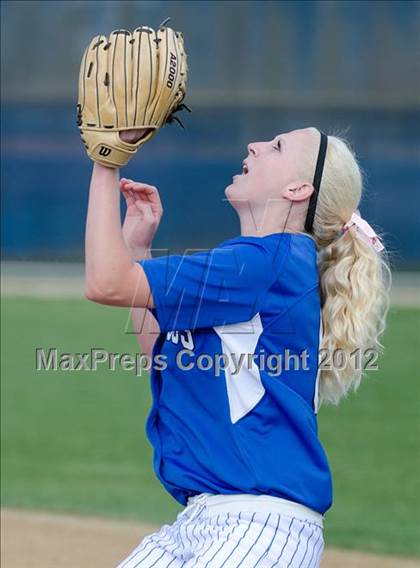 Thumbnail 1 in Rancho Bernardo @ Del Norte photogallery.