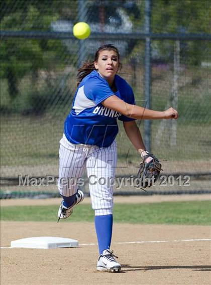 Thumbnail 1 in Rancho Bernardo @ Del Norte photogallery.