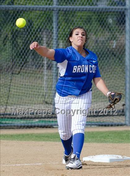 Thumbnail 3 in Rancho Bernardo @ Del Norte photogallery.