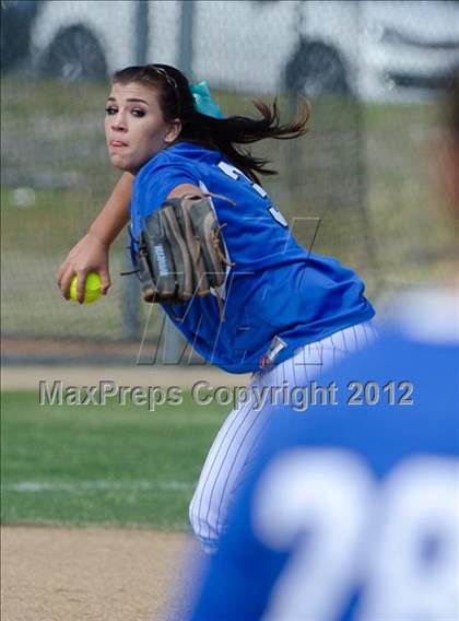 Thumbnail 1 in Rancho Bernardo @ Del Norte photogallery.