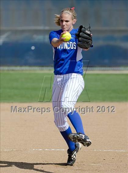 Thumbnail 1 in Rancho Bernardo @ Del Norte photogallery.