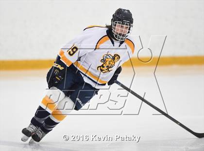 Thumbnail 3 in Branford vs. East Haven (CIAC D2 Quarterfinal) photogallery.